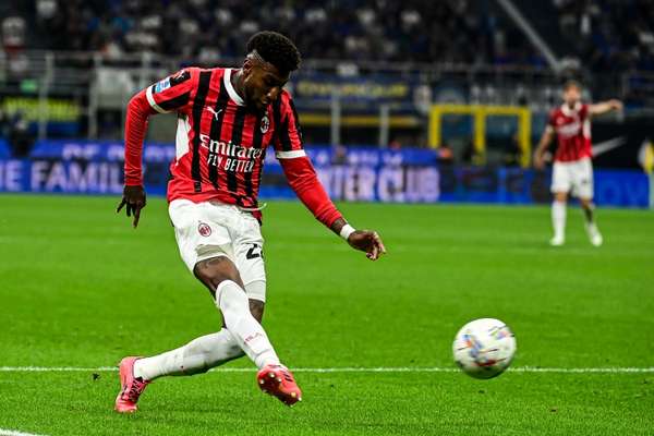 埃默森专访：米兰生涯遭负面舆论困扰，坦言离队是正确抉择