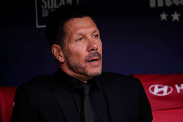 新年首训现变数：马竞迎回瑟尔洛特 格列兹曼遭"降组"？